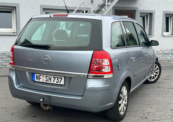 Opel Zafira cena 15400 przebieg: 208000, rok produkcji 2009 z Inowrocław małe 37